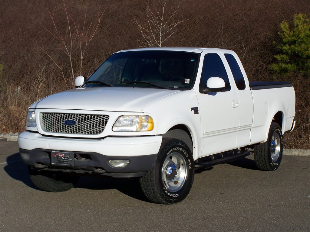 Used 1999 Ford F150 XLT image 1