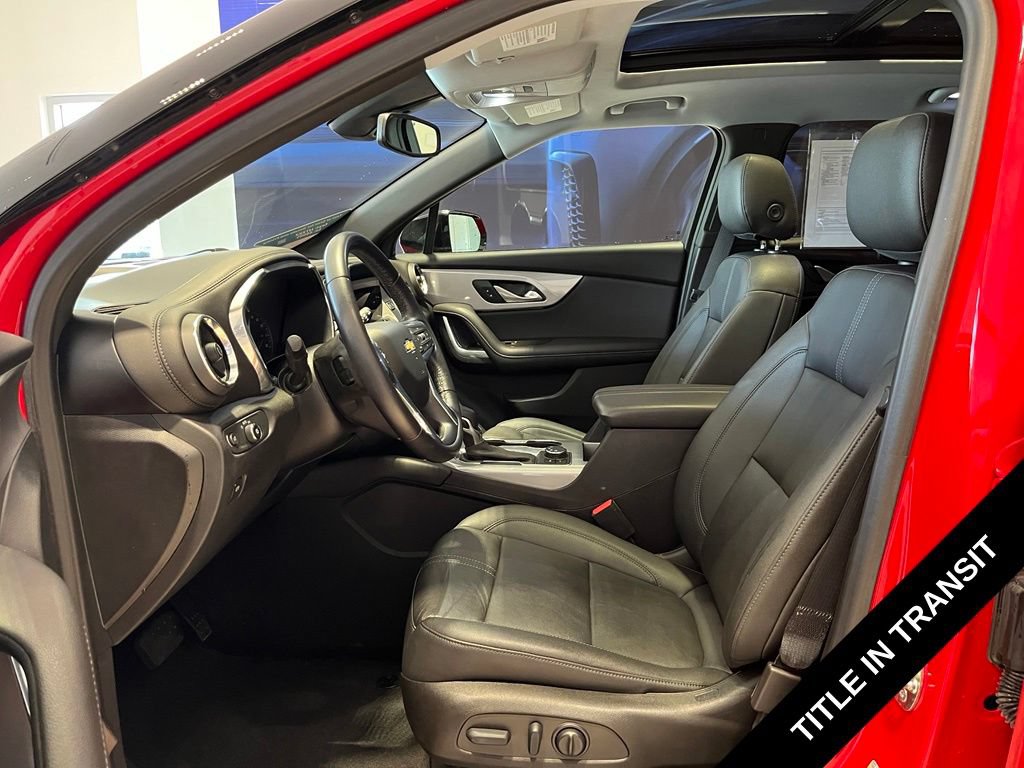 Used 2022 Chevrolet Blazer LT w/ Midnight/Sport Edition AWD/4WD image 2