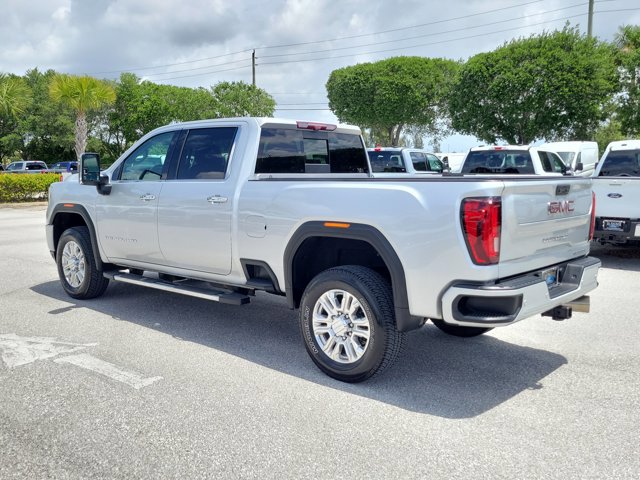 Used 2022 GMC Sierra 3500 Denali w/ Denali Ultimate Package image 5