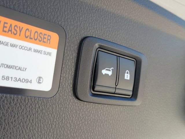 Used 2024 Mitsubishi Eclipse Cross SEL AWD/4WD image 11