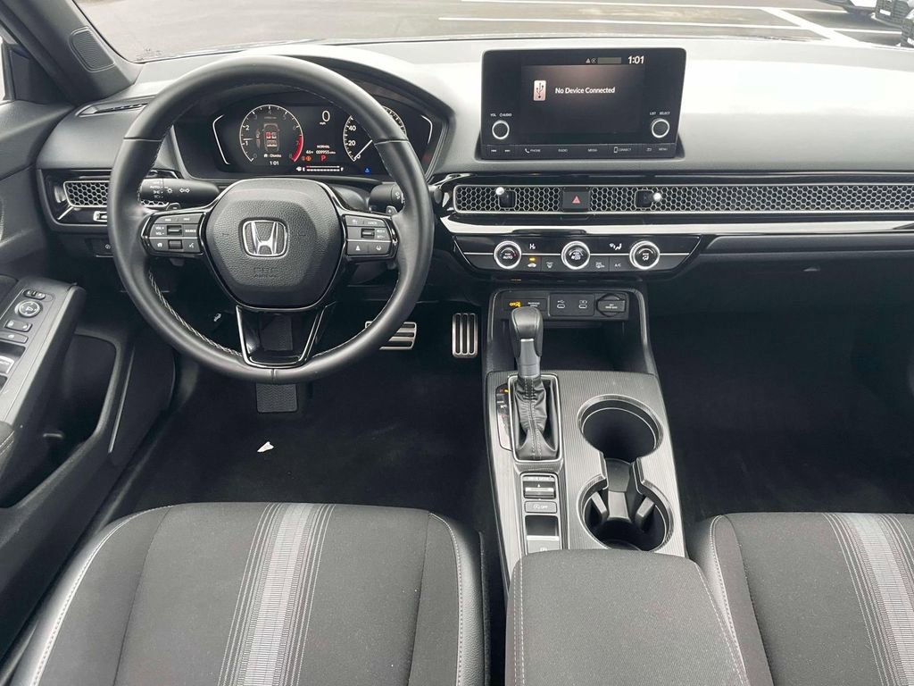 Used 2025 Honda Civic Sport image 12