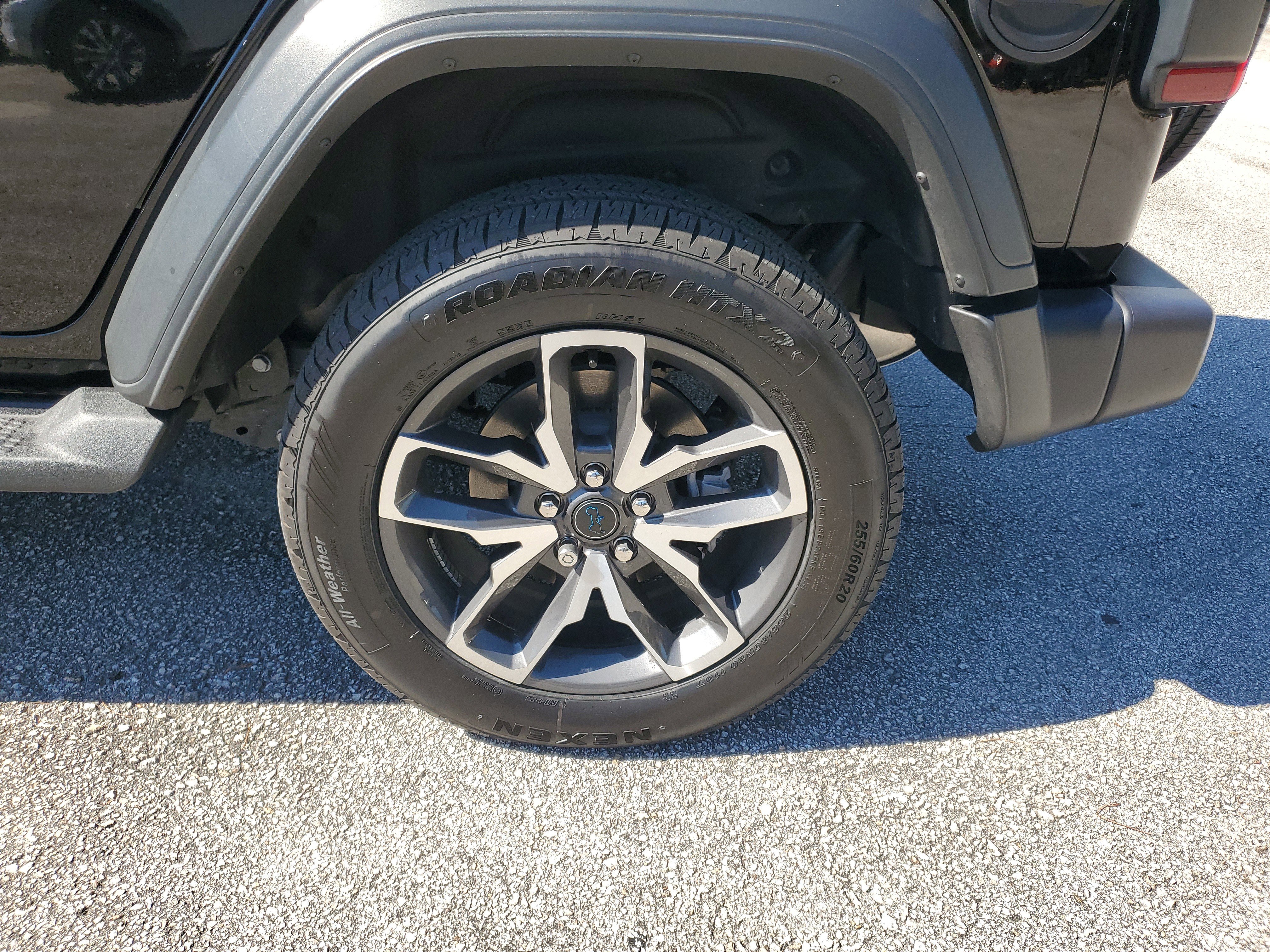 Used 2025 Jeep Wrangler Sport S w/ Convenience Group image 8