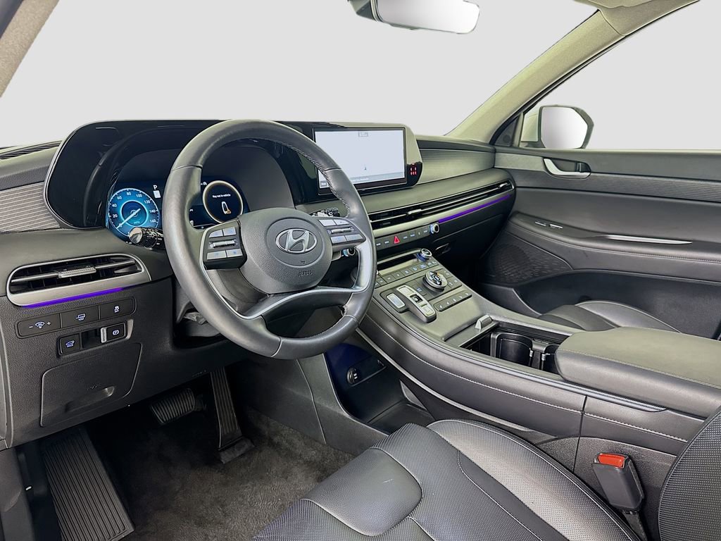 Used 2025 Hyundai Palisade Limited image 9