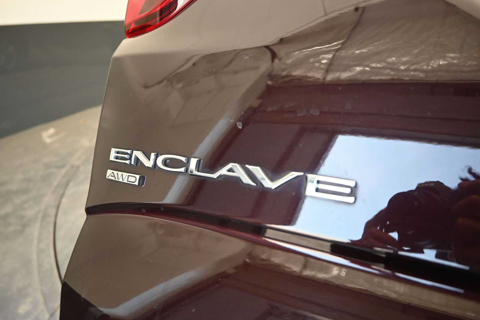 Used 2020 Buick Enclave Avenir w/ Avenir Technology Package AWD/4WD image 29