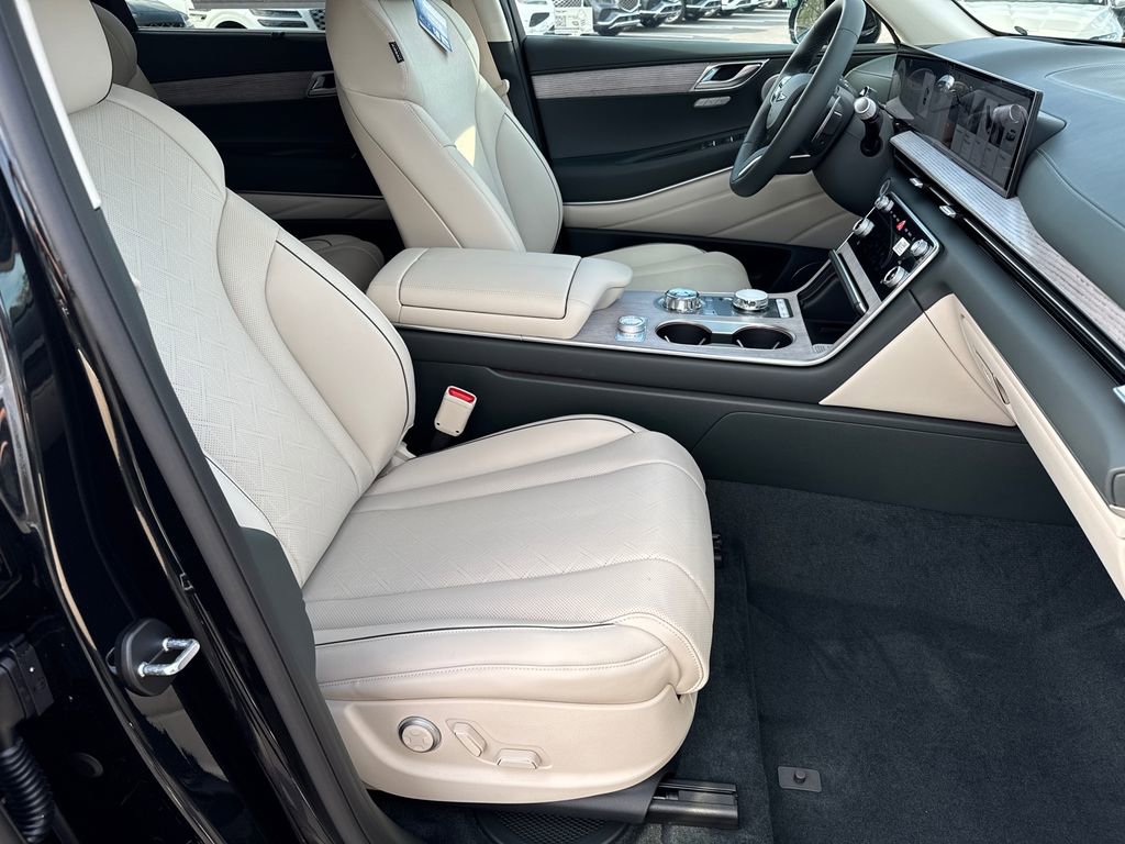 New 2026 Genesis GV80 2.5T Prestige AWD/4WD image 13