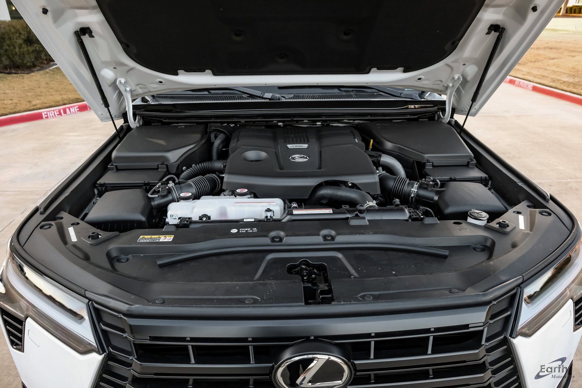 Used 2025 Lexus GX 550 550 Luxury+ HUD Vossen Wheels w/ Accessory Package (2T) image 3