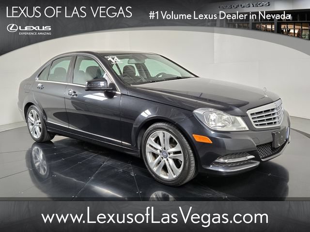 Used 2014 Mercedes-Benz C 300 4MATIC Sedan image 1
