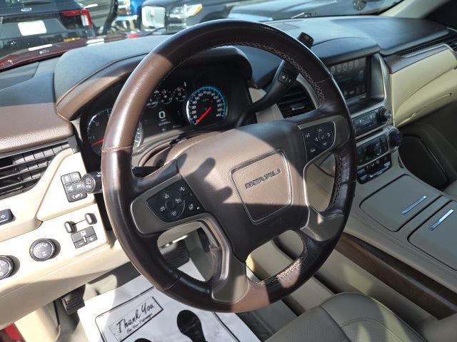 Used 2018 GMC Yukon Denali w/ Denali Ultimate Package AWD/4WD image 25