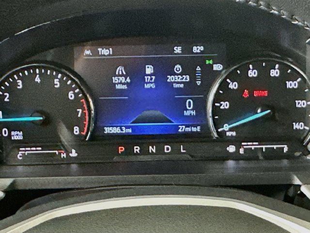 Used 2023 Ford Explorer XLT w/ Equipment Group 202A AWD/4WD image 2