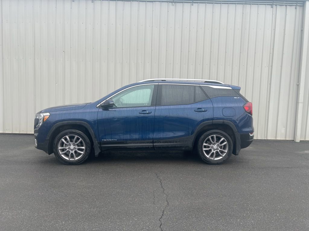 Certified 2023 GMC Terrain SLT image 6