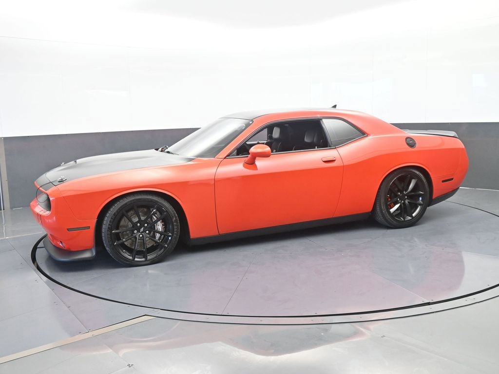 Used 2018 Dodge Challenger T/A RWD image 2