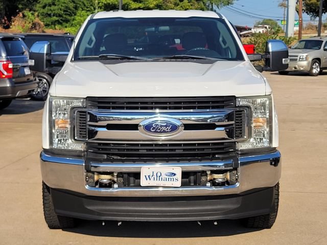 Used 2017 Ford F250 XLT w/ XLT Premium Package AWD/4WD image 2