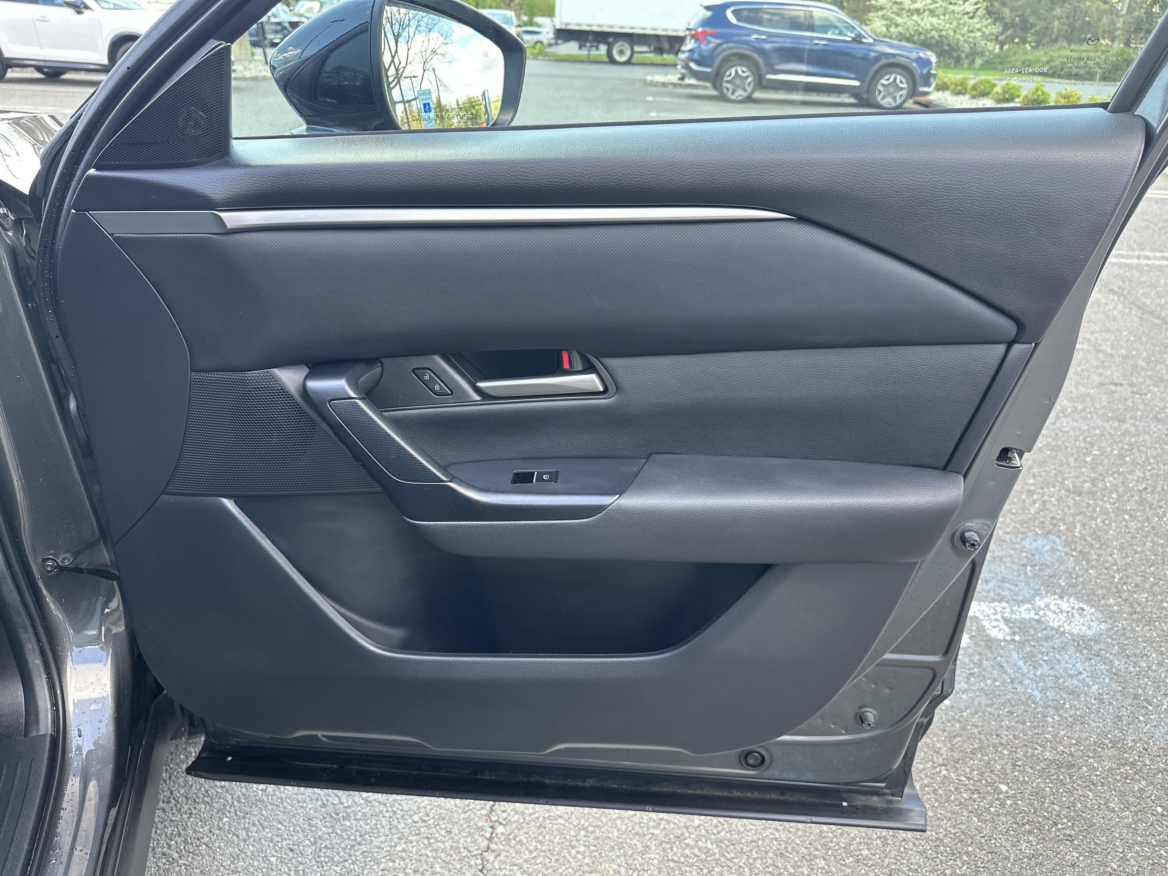 Used 2023 MAZDA CX-50 2.5 S w/ Cargo Package image 36