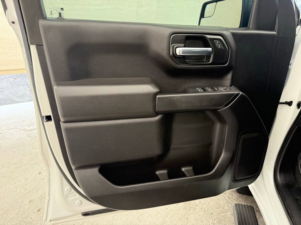 Used 2022 Chevrolet Silverado 1500 Custom image 28