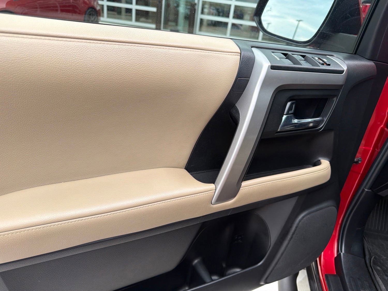 Used 2022 Toyota 4Runner SR5 Premium w/ Moonroof Package RWD image 16