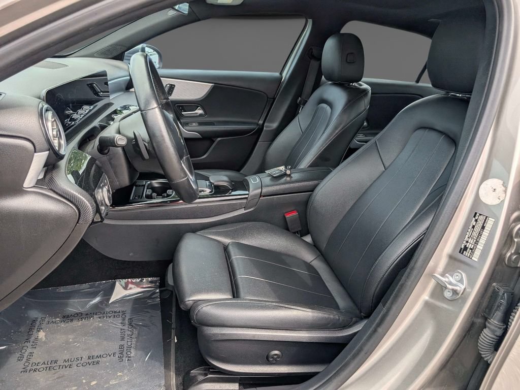 Used 2020 Mercedes-Benz A 220 w/ Premium Package image 18