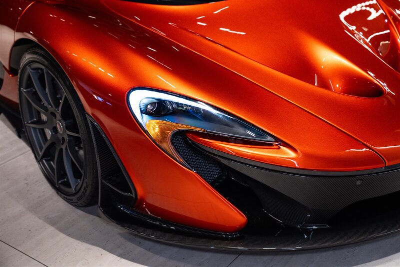Used 2014 McLaren P1 RWD image 38