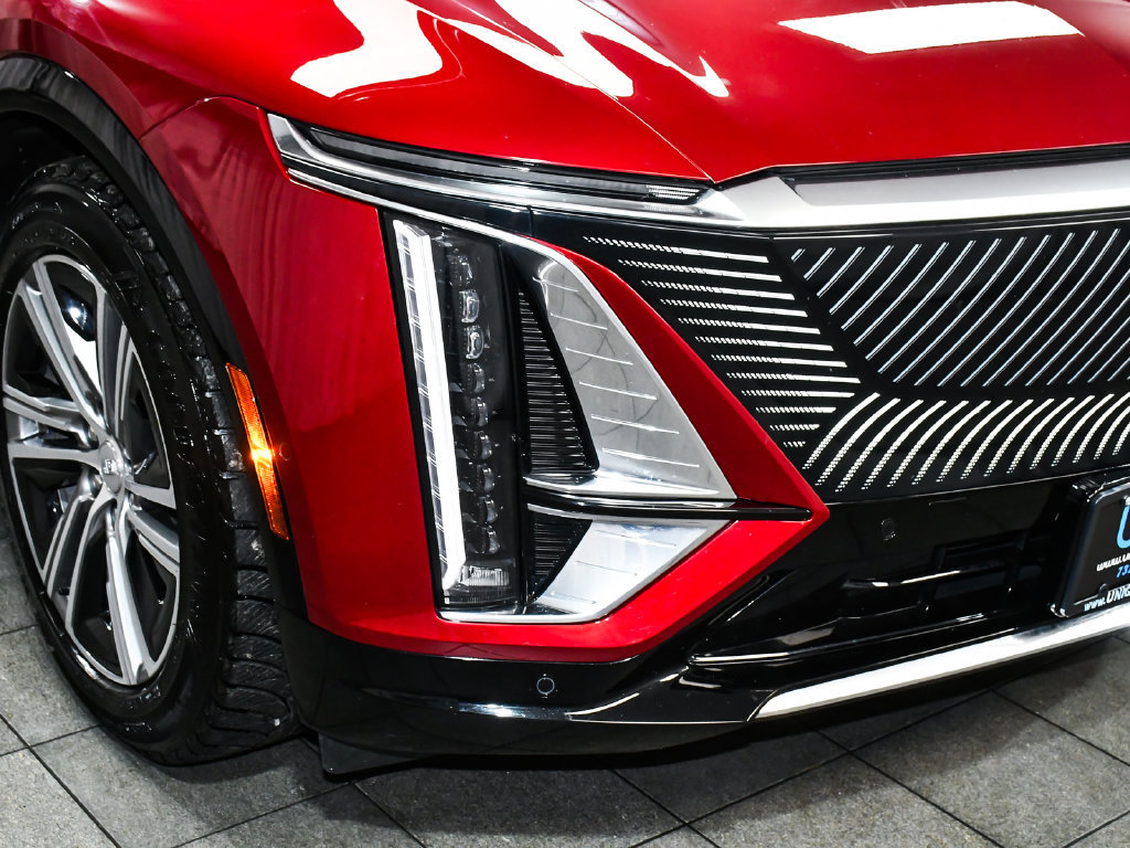 Used 2024 Cadillac Lyriq Luxury AWD/4WD image 60