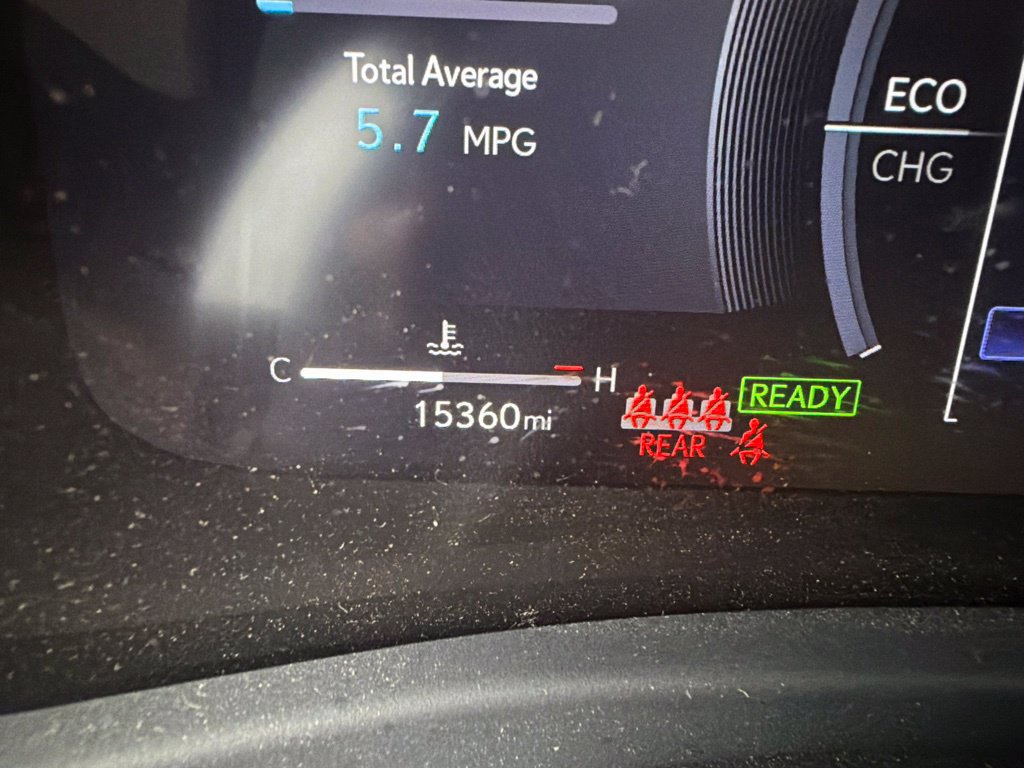 Used 2025 Lexus UX 300h AWD w/ Cold Area Package image 17
