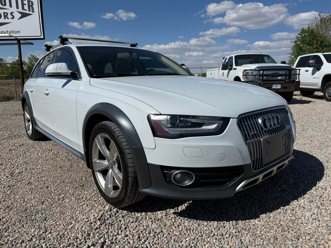Used 2013 Audi A4 Prestige w/ Prestige Pkg AWD/4WD image 2
