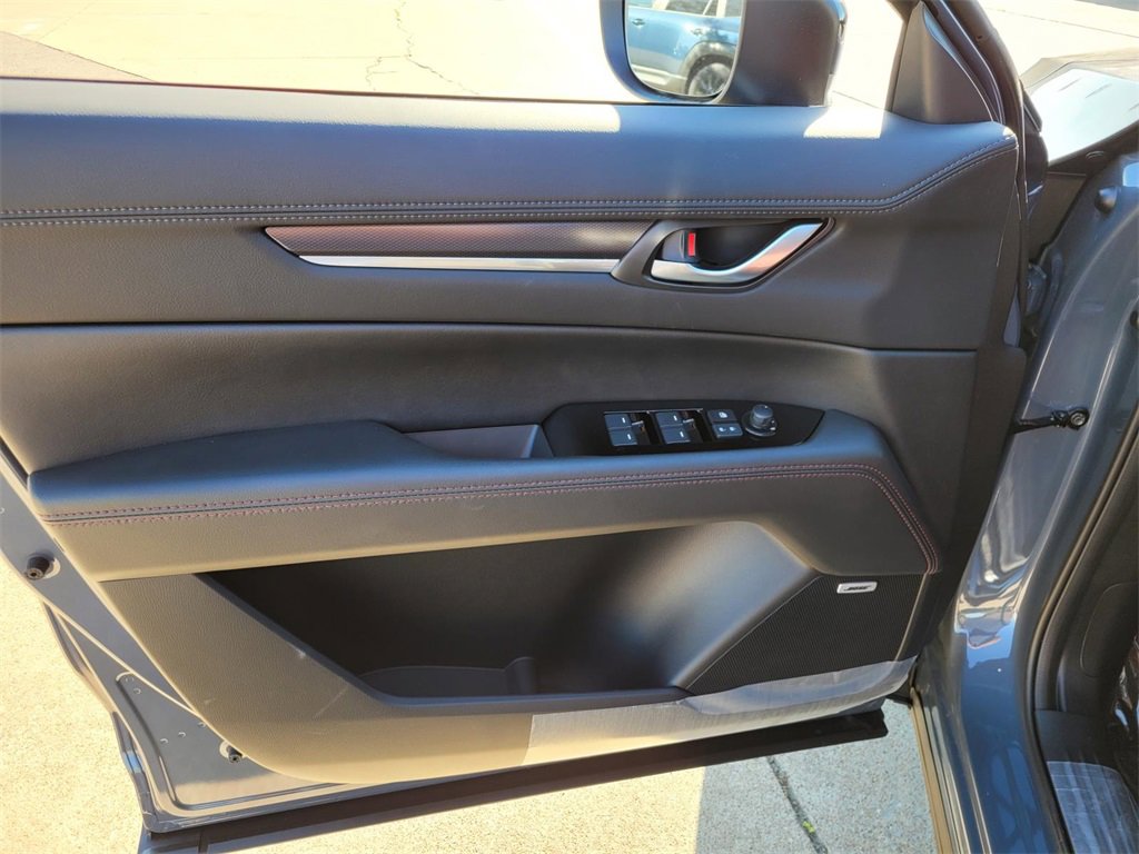 New 2025 MAZDA CX-5 Carbon Edition image 16