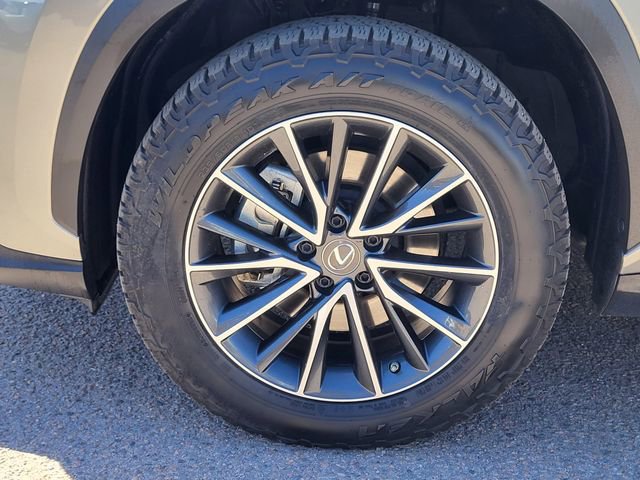 Used 2022 Lexus NX 350h AWD w/ Towing Package (2000 Lbs) image 10