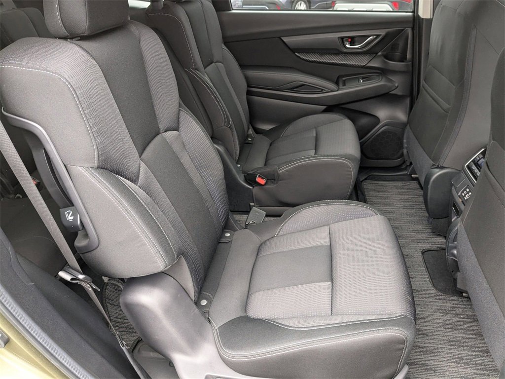 Used 2025 Subaru Ascent Premium image 34