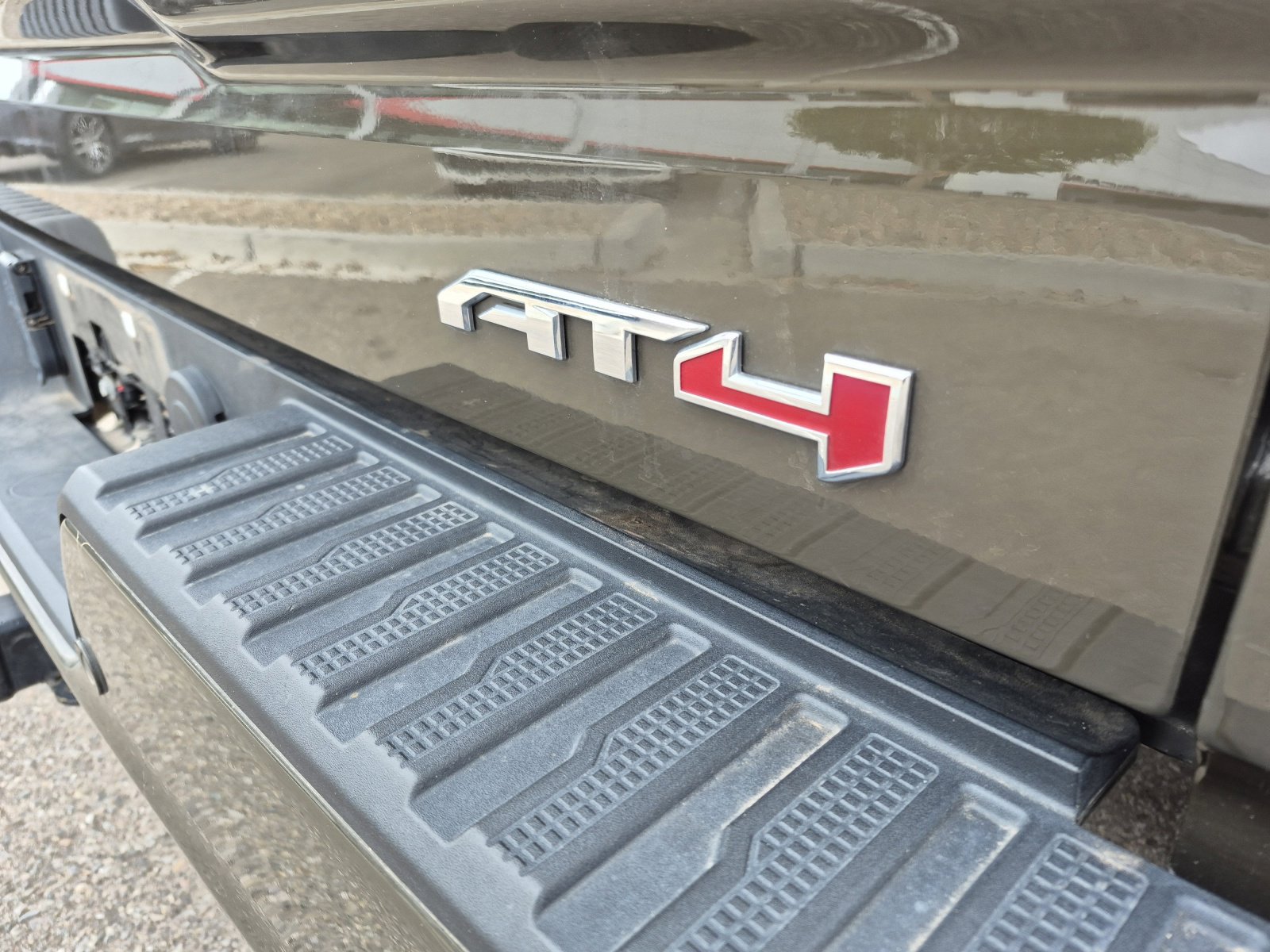 Used 2024 GMC Sierra 1500 AT4 AWD/4WD image 23