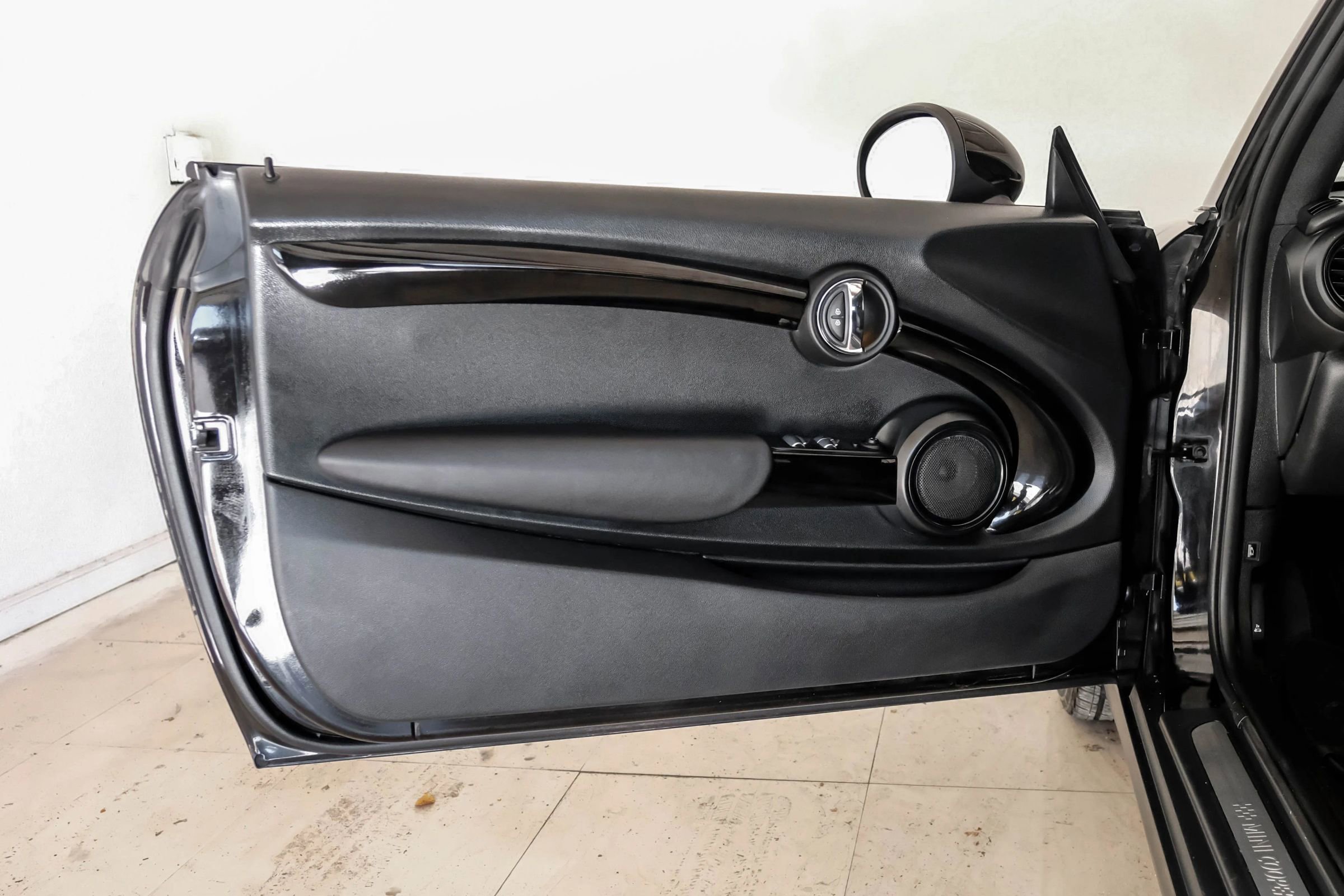 Used 2019 MINI Cooper S FWD image 36