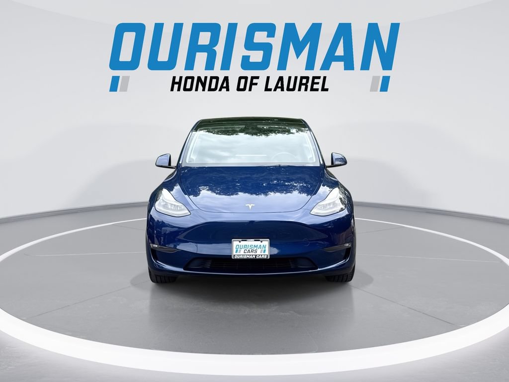 Used 2024 Tesla Model Y Long Range AWD/4WD image 3