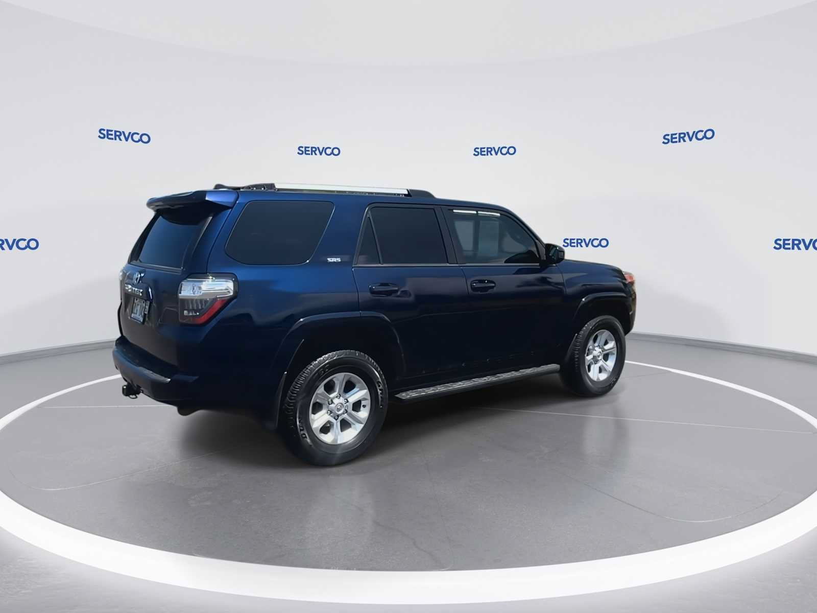 Used 2023 Toyota 4Runner SR5 AWD/4WD image 2