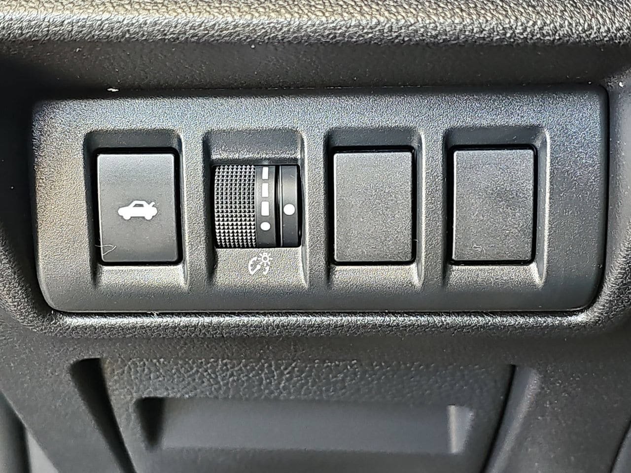 Certified 2024 Subaru Legacy Premium AWD/4WD image 29
