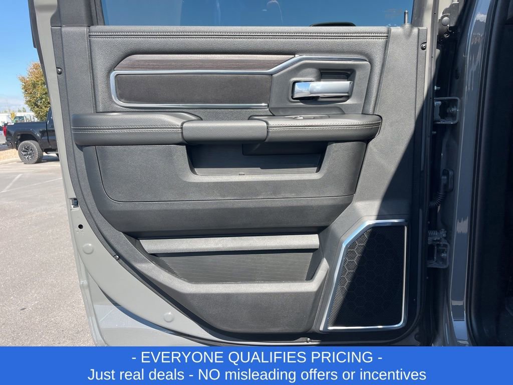 New 2026 RAM 3500 Laramie image 27