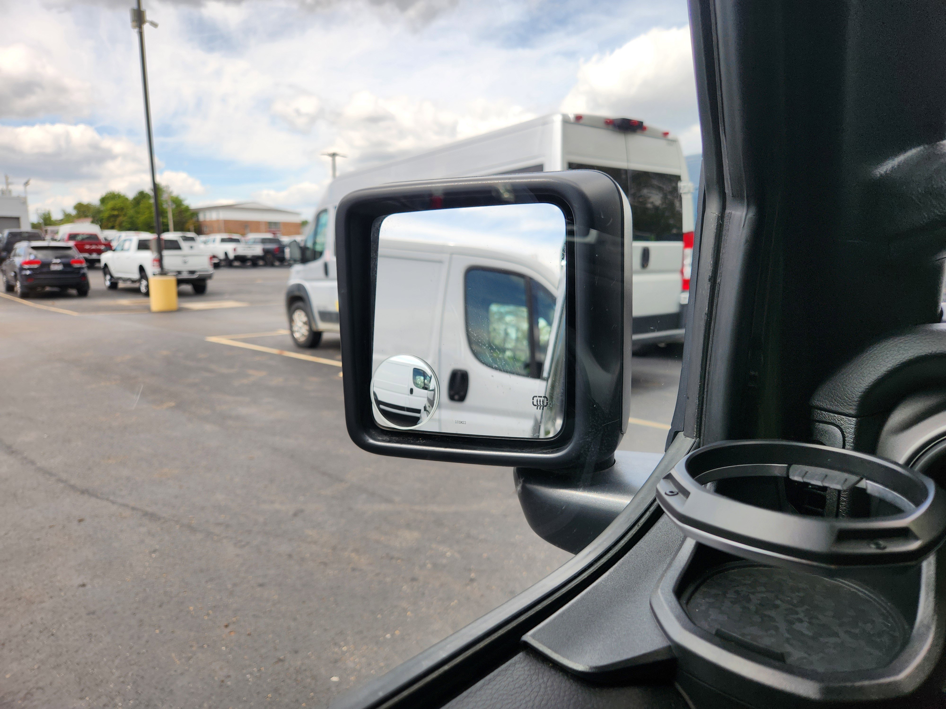 Used 2023 Jeep Wrangler Sport S image 11