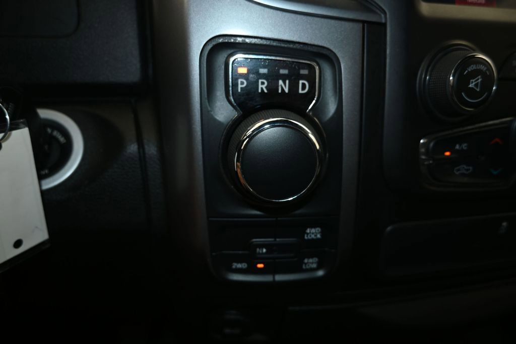 Used 2022 RAM 1500 Classic Warlock w/ Electronics Group AWD/4WD image 17