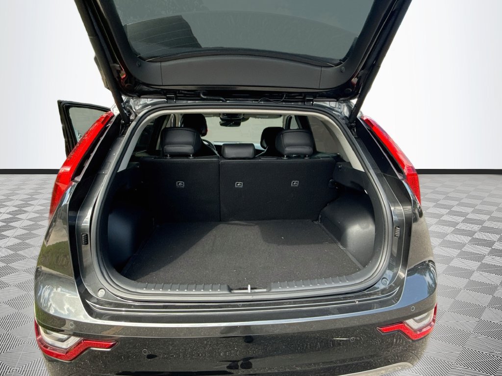 Used 2023 Kia Niro Wave w/ Wave Preserve Package FWD image 30