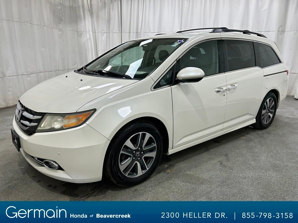 Used 2016 Honda Odyssey Touring Elite image 4