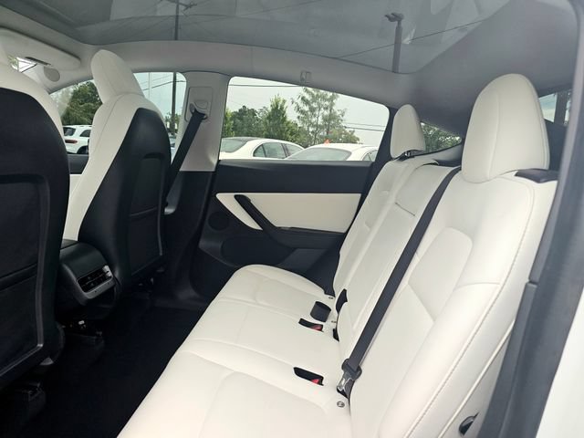 Used 2021 Tesla Model Y Long Range AWD/4WD image 24