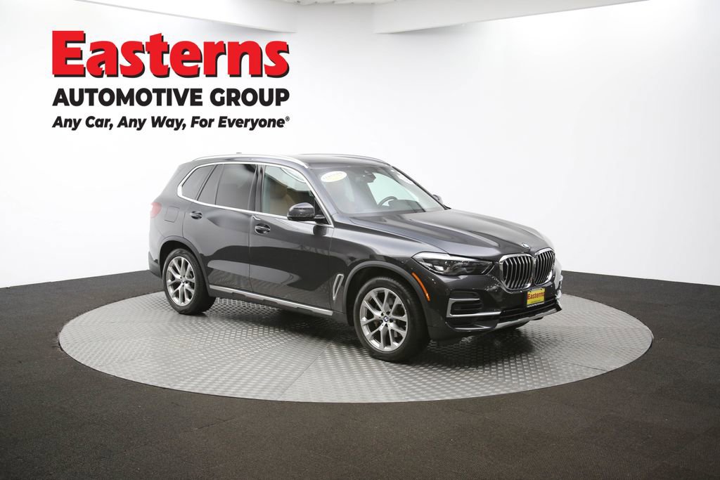 Used 2022 BMW X5 xDrive40i w/ Premium Package image 54