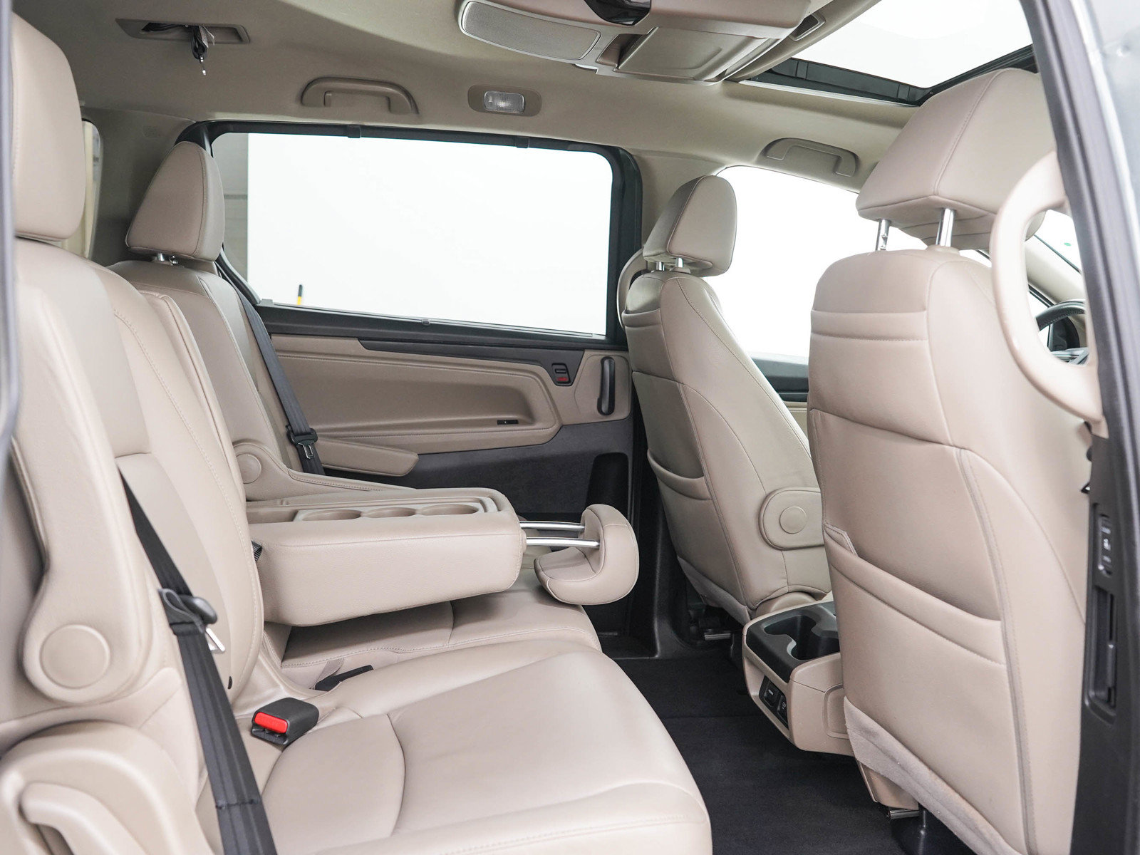 Used 2018 Honda Odyssey EX-L image 14