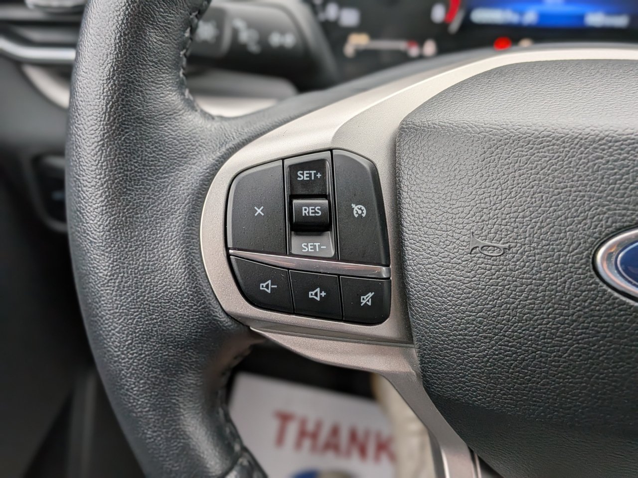 Used 2023 Ford Explorer XLT w/ Equipment Group 202A AWD/4WD image 30