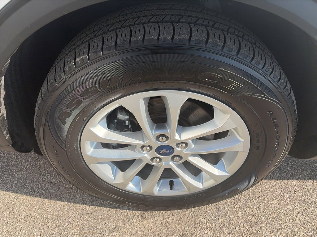 Used 2022 Ford Escape SE image 29