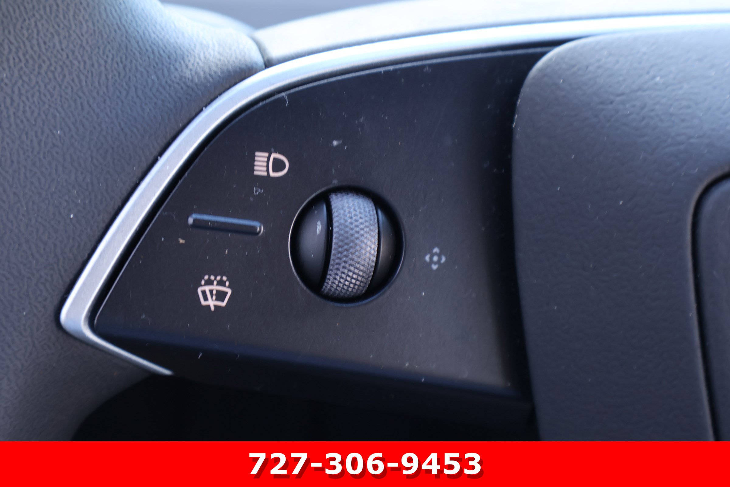 Used 2026 Tesla Model Y 2WD image 23