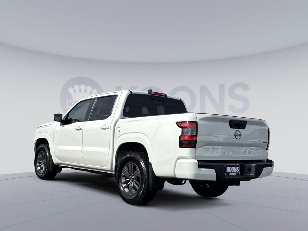 Used 2025 Nissan Frontier SV w/ SV Convenience Package image 4