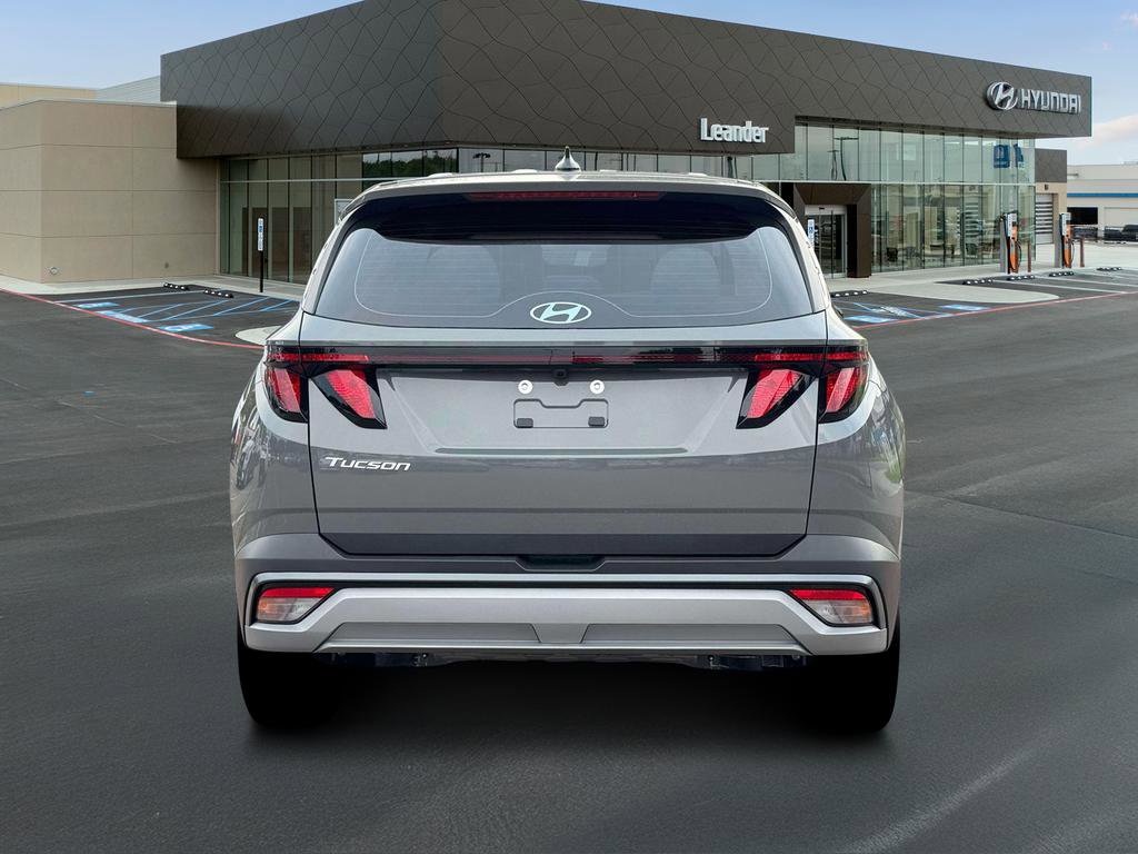 New 2026 Hyundai Tucson SE image 6