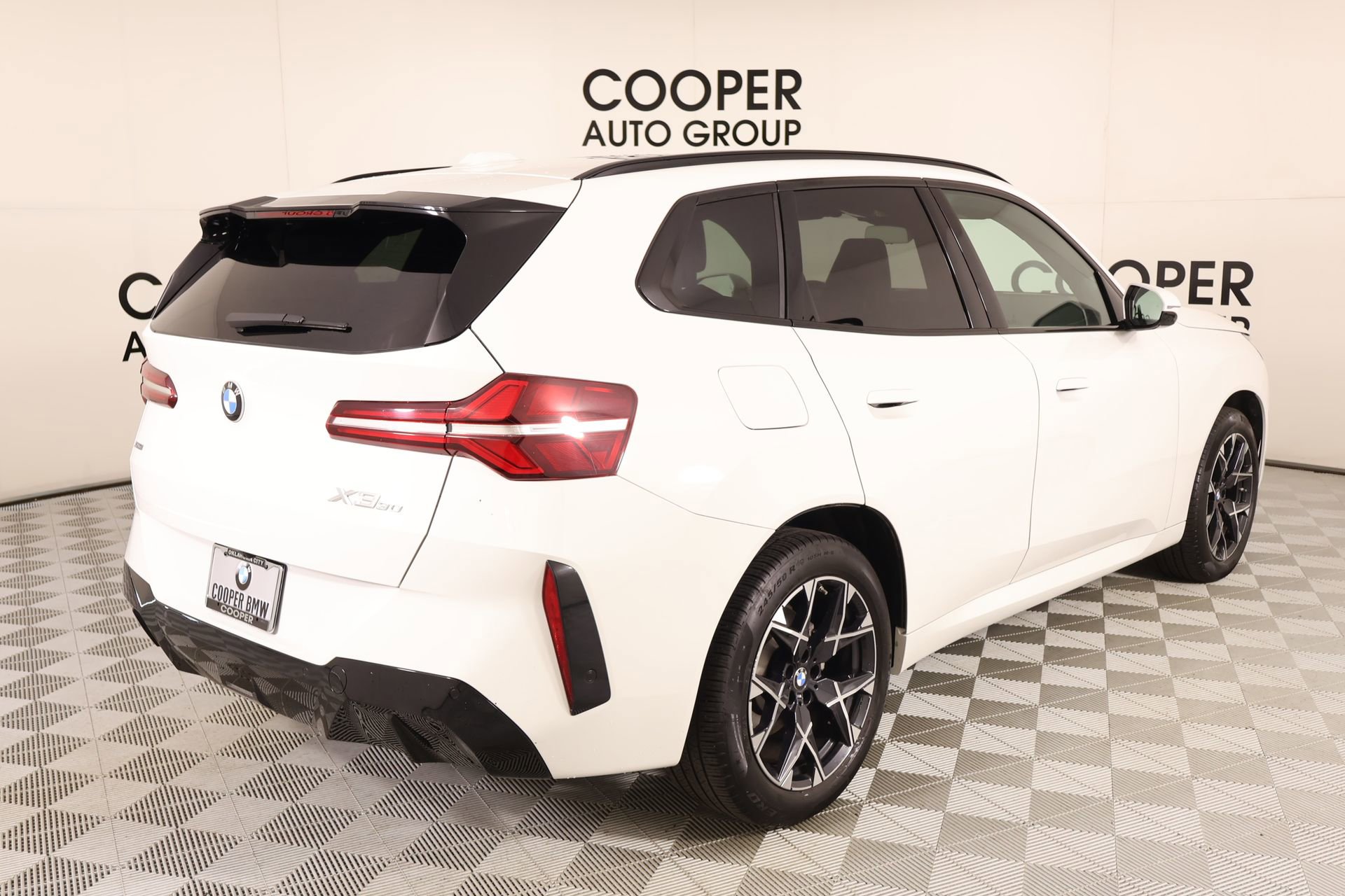 Used 2025 BMW X3 xDrive30i image 21