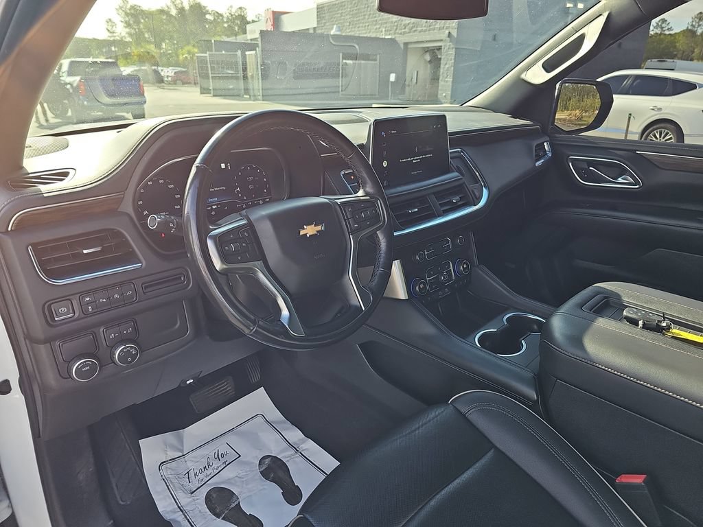 Used 2022 Chevrolet Suburban Premier RWD image 22