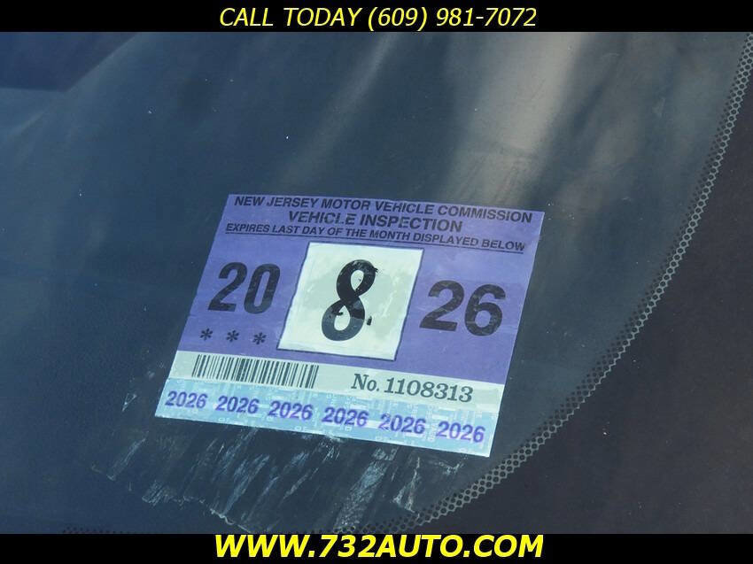 Used 2011 Chevrolet Tahoe LT w/ Regional Value Package image 34