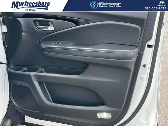 Used 2016 Honda Pilot Elite image 29