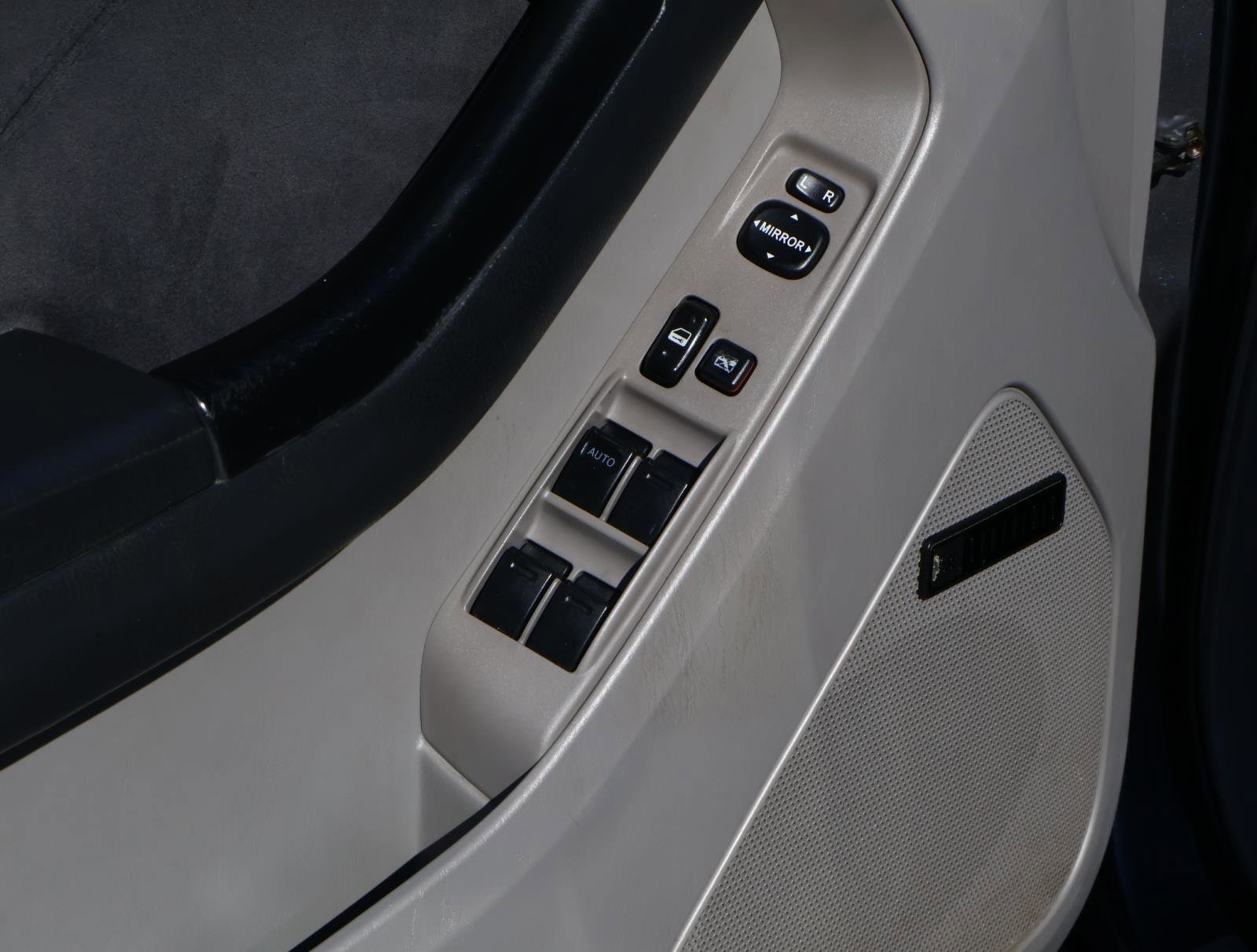 Used 2003 Toyota 4Runner Sport image 14